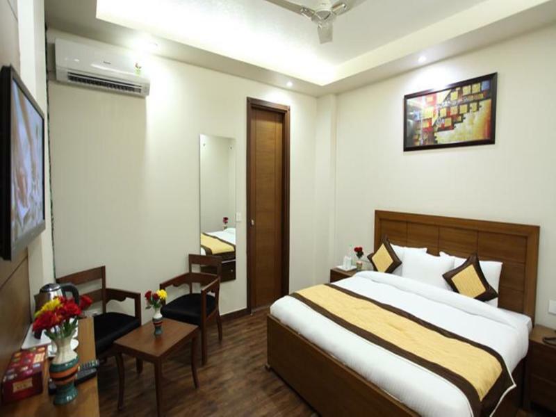 Hotel H.C Grand New Delhi Ngoại thất bức ảnh
